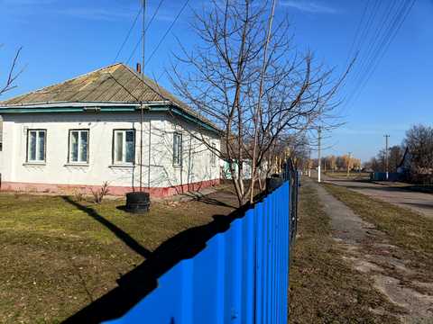 дом по адресу с. Лукашовка, Гармаша, 16