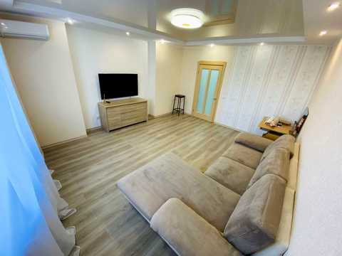 квартира за адресою Бориса Гмирі вул., 8-Б