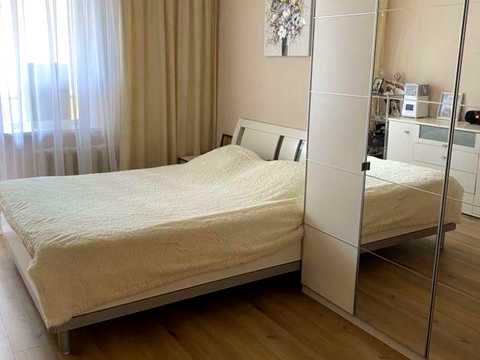 квартира за адресою Вишняківська вул., 8