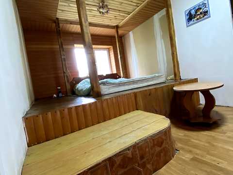 будинок за адресою Затишна
