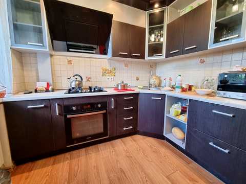 квартира по адресу Елены Телиги ул., 3
