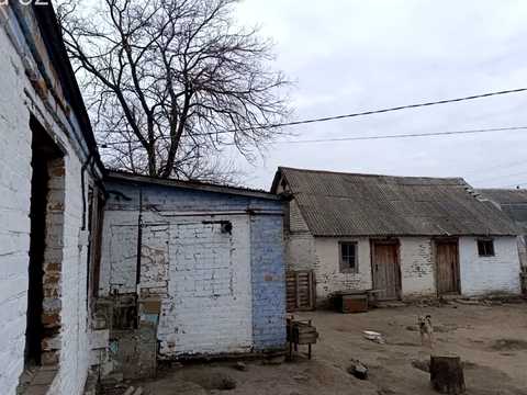 участок по адресу Лесі Українки, 18