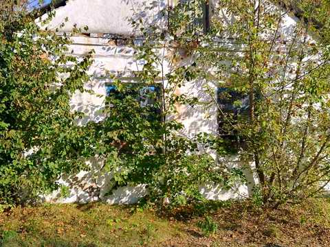 комерційна за адресою Центральна, 90