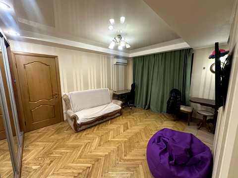 квартира за адресою Велика Васильківська вул. (Червоноармійська), 136