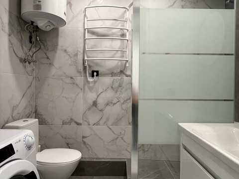 квартира за адресою Озерна вул., 20