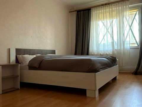 квартира за адресою Братиславська вул., 9-А