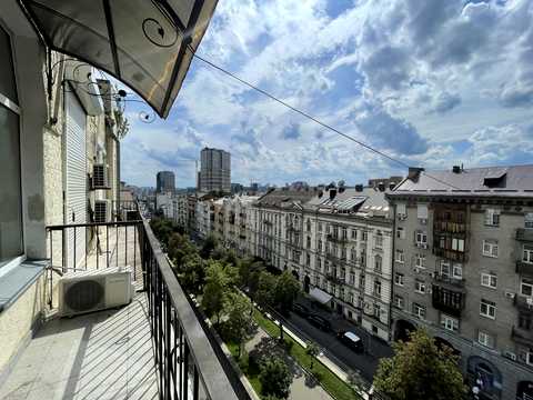 квартира за адресою Антоновича вул. (Горького), 9