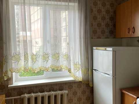 квартира за адресою Соборності вул. (Косіора), 82