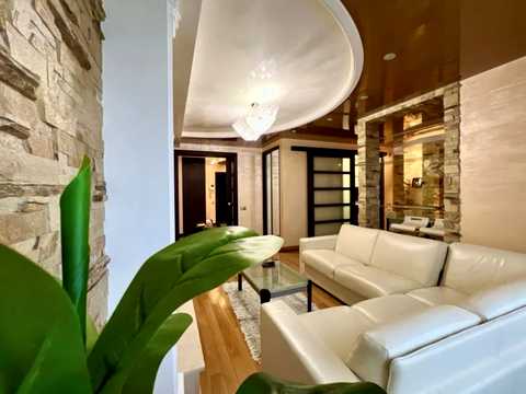 квартира за адресою Верховинна вул., 35