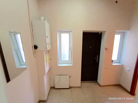 комерційна за адресою Успенський пров., 4