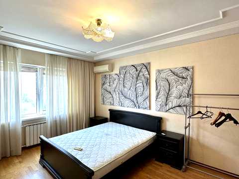 квартира за адресою Василя Стуса вул., 27