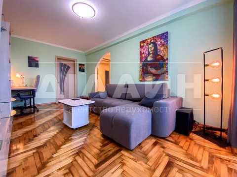 квартира за адресою Бородинська вул., 1