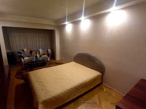 квартира за адресою Героїв полку "Азов" вул. (Маршала Малиновського), 25-Г