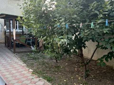 будинок за адресою Шептицького вул.