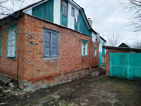 дом по адресу центральна