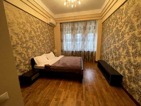 квартира за адресою Антоновича вул. (Горького), 9