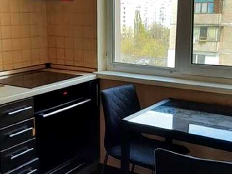 квартира по адресу Теодара Драйзера, 8а