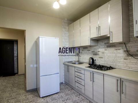 квартира за адресою Героїв Небесної Сотні просп., (16/24)