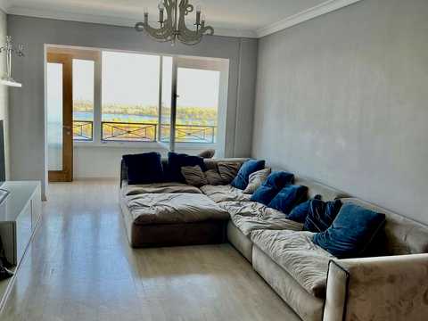 квартира за адресою Прирічна вул., 31