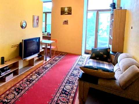 квартира за адресою Авіаконструктора Антонова вул. (Авіації), 4