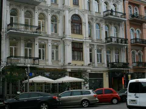 комерційна за адресою Большая Васильковская, 21