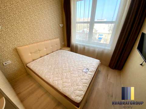 квартира за адресою Дмитра Яворницького просп. (Карла Маркса), 72-Б