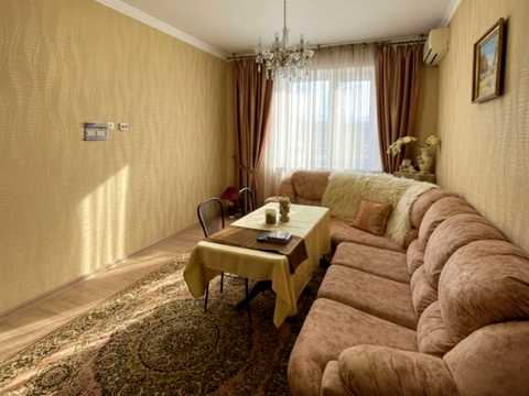 квартира за адресою Гната Хоткевича вул. (Червоногвардійська), 12