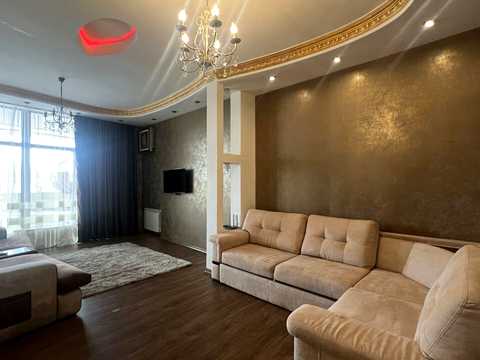 квартира за адресою Аркадійське плато вул. (Гагаринське плато), 5/2