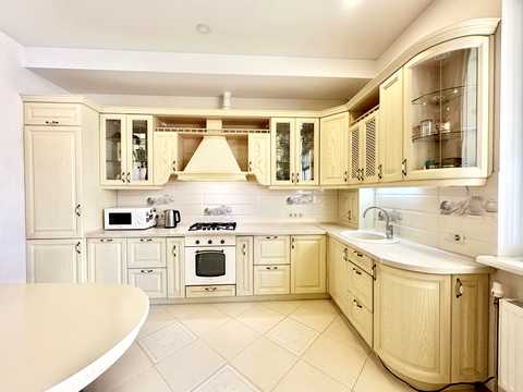 квартира за адресою Дніпровські пороги, 15а