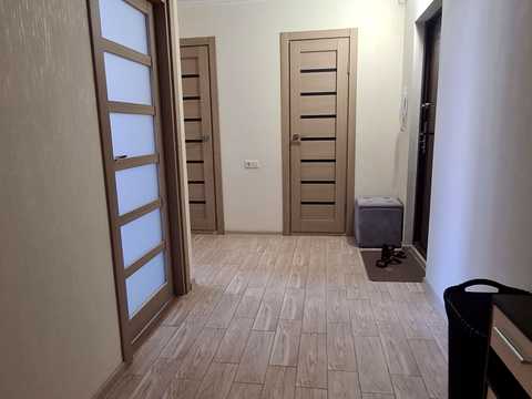 квартира за адресою Жоліо Кюрі вул., 64