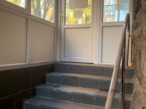 коммерческая по адресу Сергія Берегового ул. (Мартиросяна), 1/8