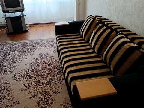квартира за адресою Миколи Міхновського бульв. (Дружби народів), 3-А