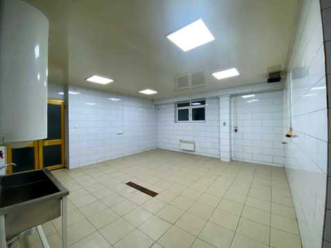 комерційна за адресою Героїв просп., 18-А