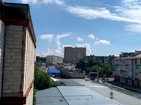 комерційна за адресою Аерокосмічний просп. (Гагаріна), 180