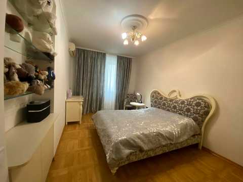 квартира за адресою Валерія Самофалова вул. (Каманіна), 22