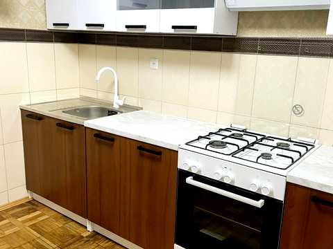 квартира за адресою П'ятницька вул., 80