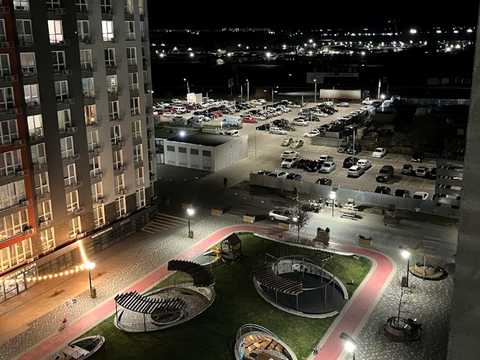 квартира за адресою смт. Авангард, Спрейса вул., 1