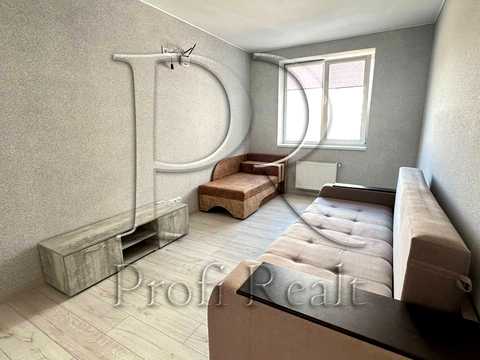 квартира за адресою Святошинська вул., 58