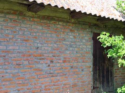 ділянка за адресою Захисників України, 84