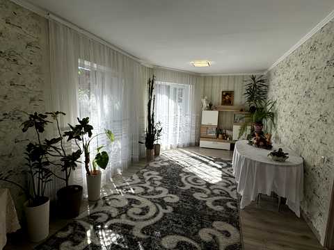 будинок за адресою Харківська вул., 8