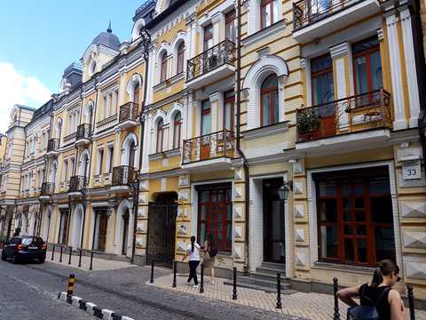 квартира за адресою Воздвиженська вул., 33