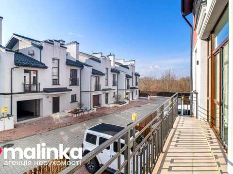 будинок за адресою Пилипа Орлика вул., 16