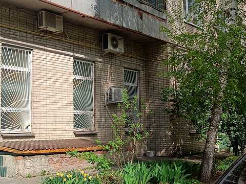 комерційна за адресою Харьківська, 38