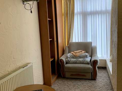 комерційна за адресою Центральна, 50