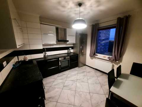 квартира по адресу Кургузова ул., 1а