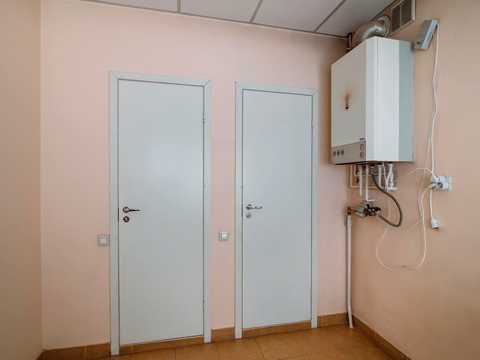 комерційна за адресою Вадима Корженка вул. (Осипова), 40
