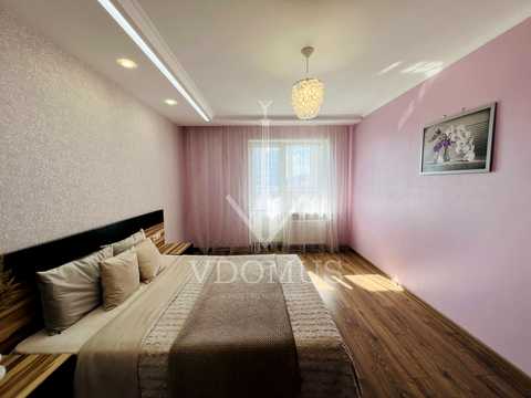 квартира за адресою Сергія Данченка вул., 3