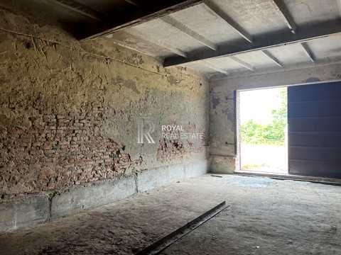 комерційна за адресою с. Росава, Підгірний, 1
