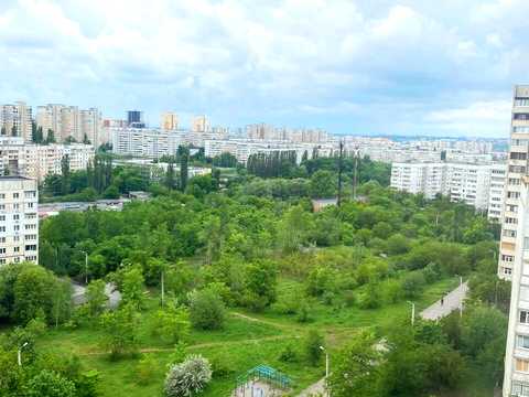 квартира по адресу Натальи Ужвий ул., 112