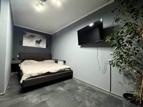 квартира за адресою Митрофана Довнар-Запольського вул., 8-а